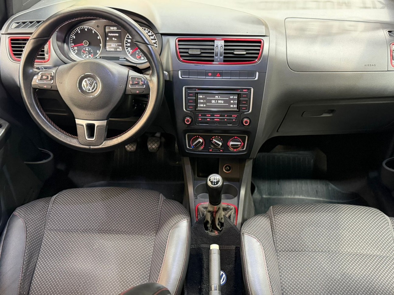 VOLKSWAGEN FOX