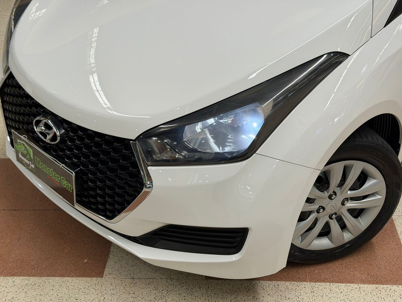 HYUNDAI HB20S