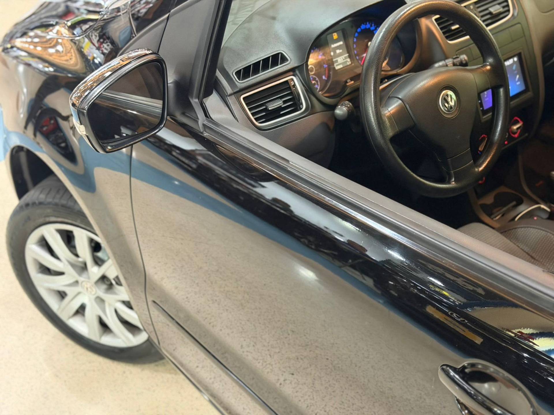 VOLKSWAGEN SPACEFOX