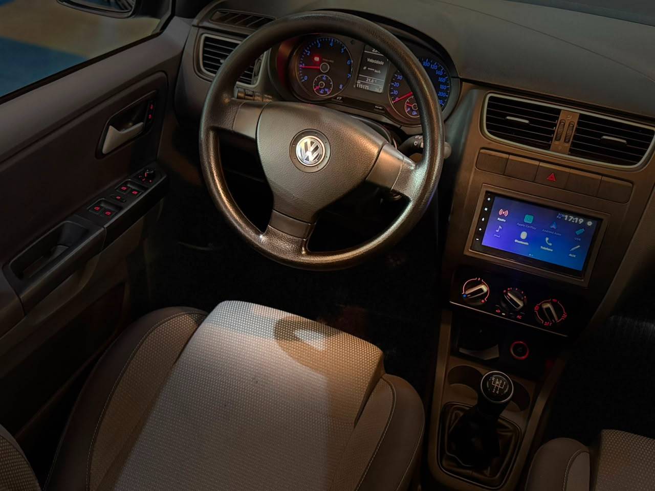 VOLKSWAGEN SPACEFOX