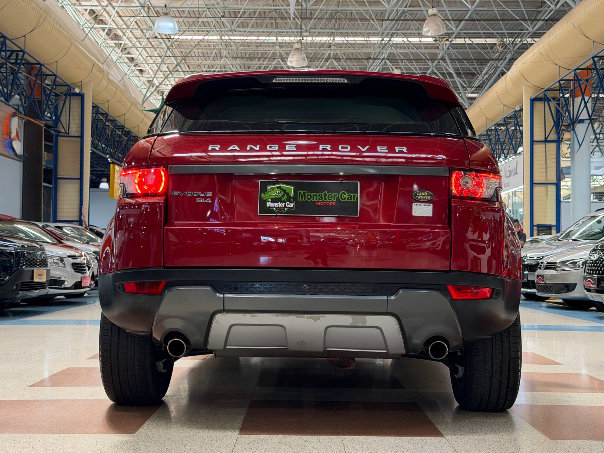 LAND ROVER RANGE ROVER EVOQUE