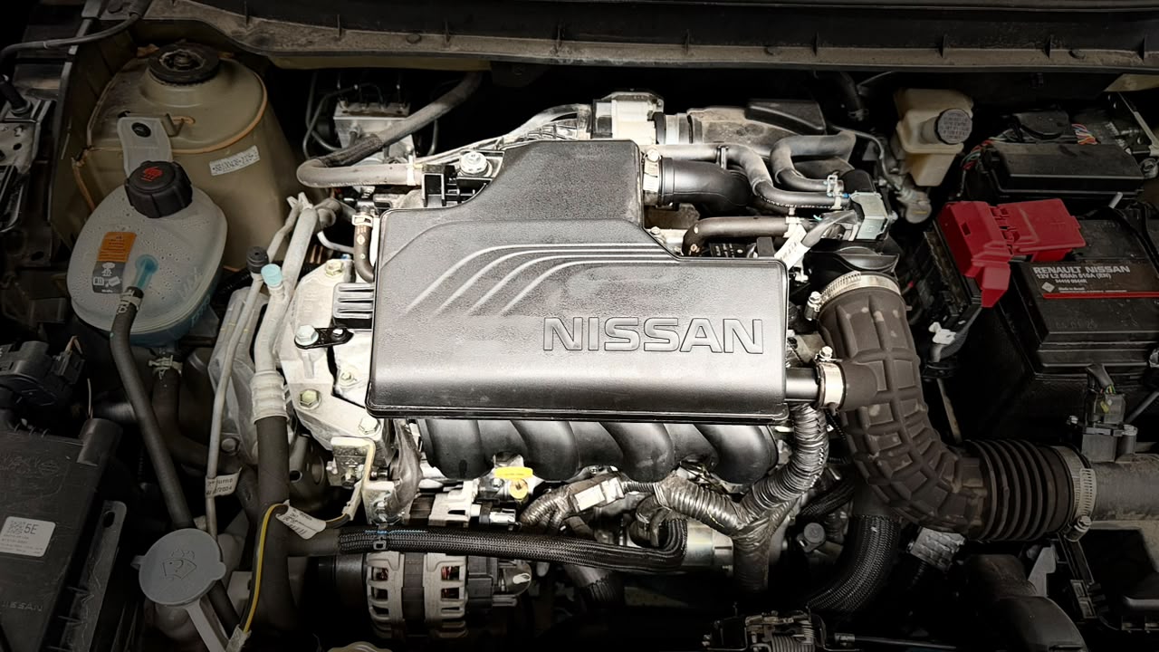NISSAN KICKS PLAY
