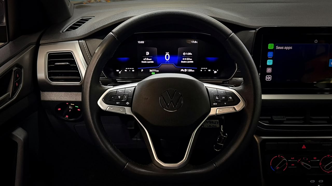 VOLKSWAGEN T-CROSS