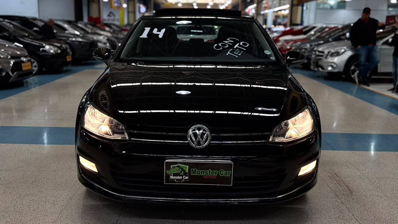 VOLKSWAGEN GOLF