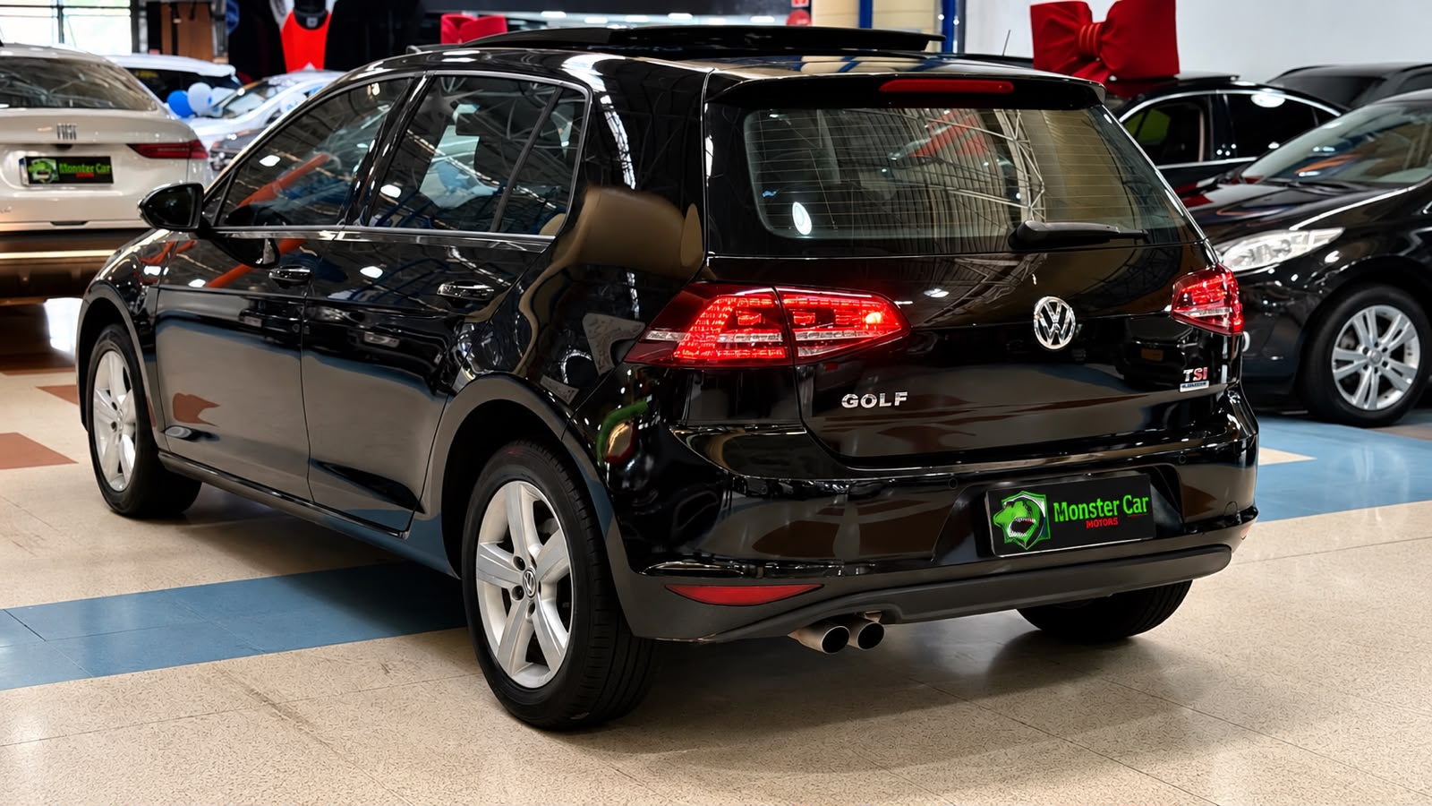 VOLKSWAGEN GOLF