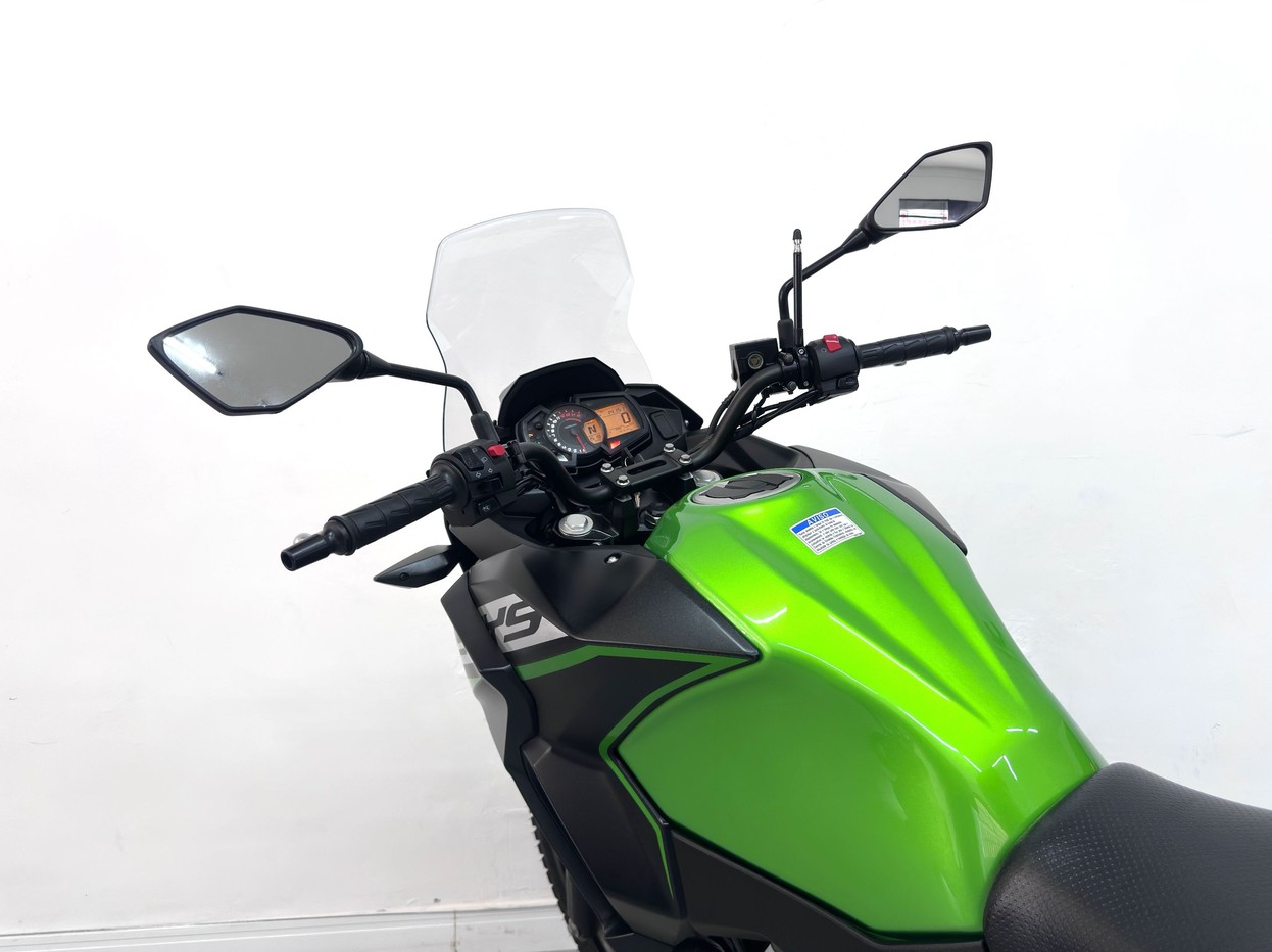 KAWASAKI VERSYS-X 300