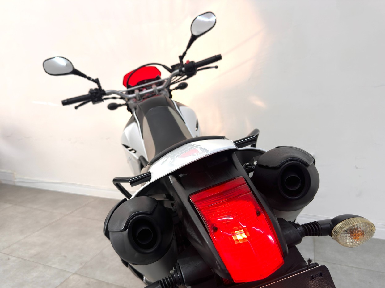 YAMAHA XT 660 R