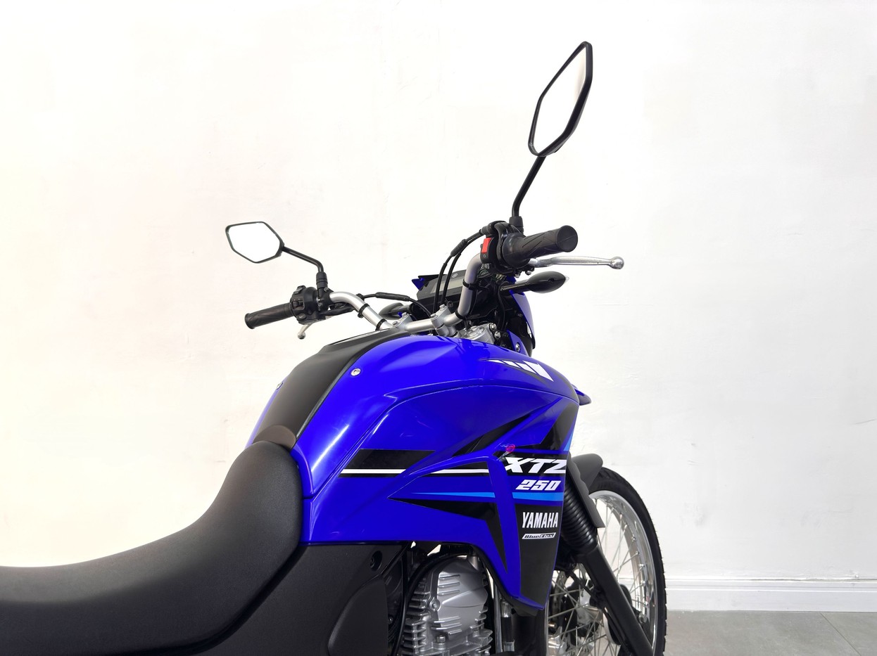 YAMAHA XTZ 250 LANDER