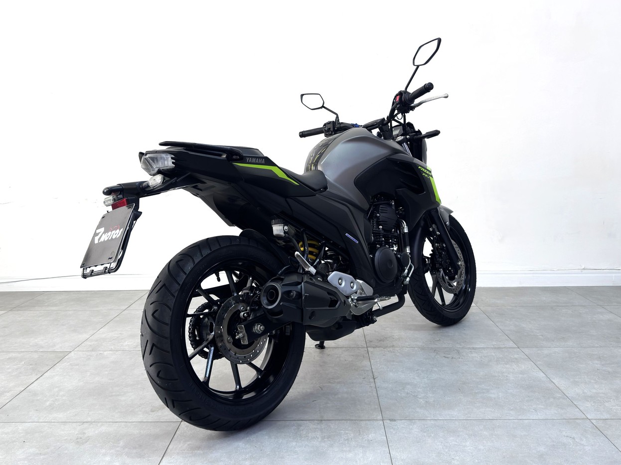 YAMAHA FZ25 FAZER ABS