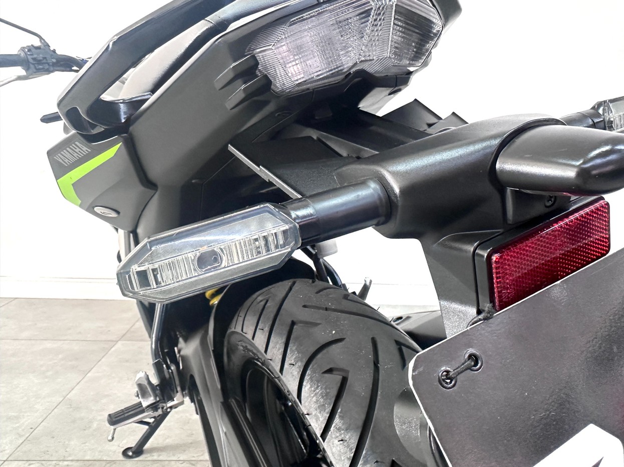 YAMAHA FZ25 FAZER ABS