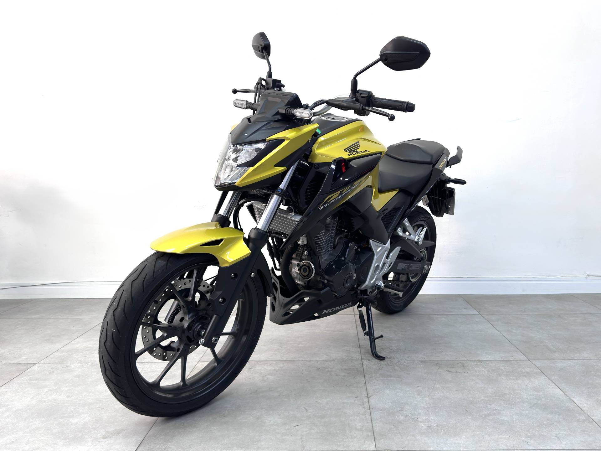 HONDA CB 300F TWISTER ABS