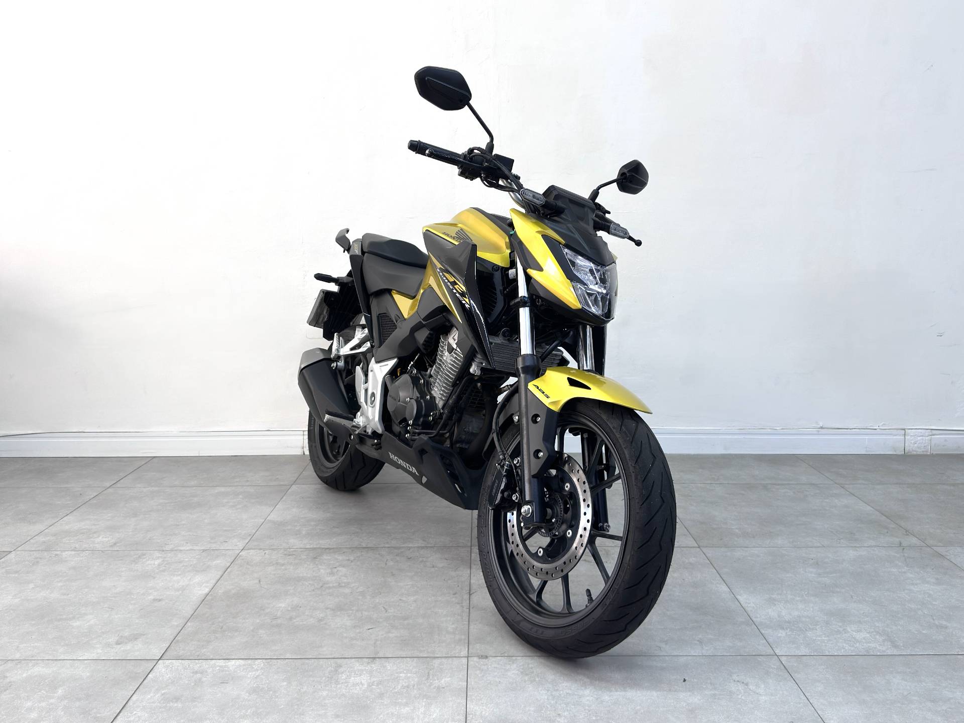 HONDA CB 300F TWISTER ABS