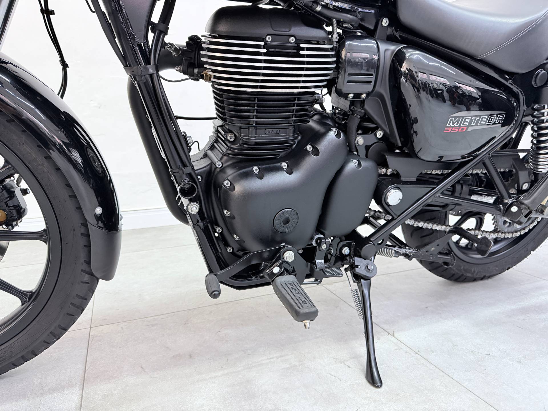 ROYAL ENFIELD METEOR 350