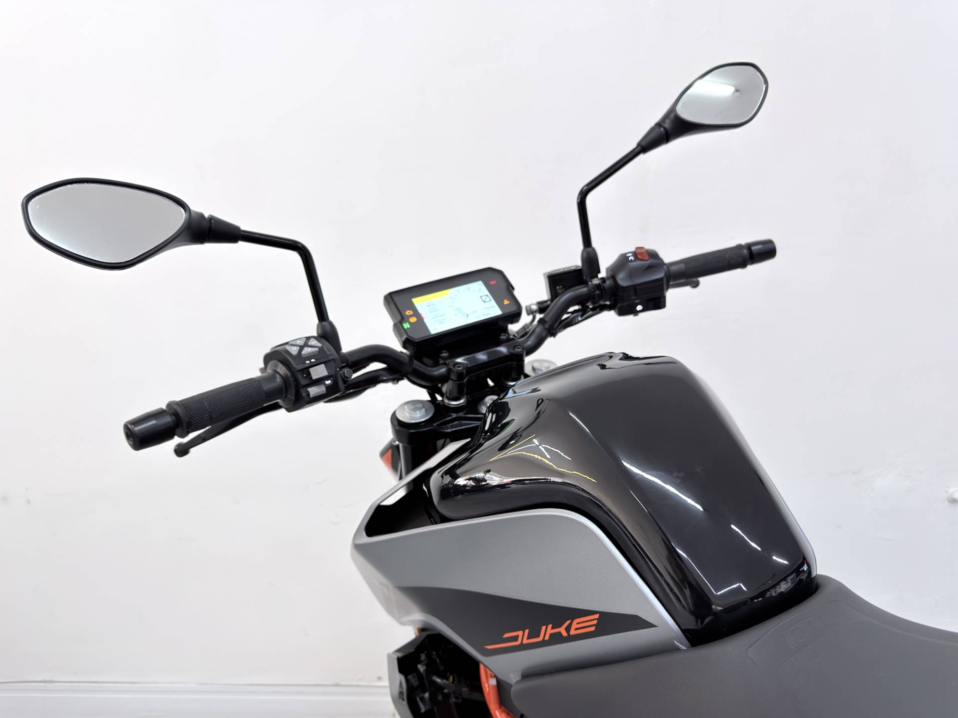 KTM DUKE 390 ABS