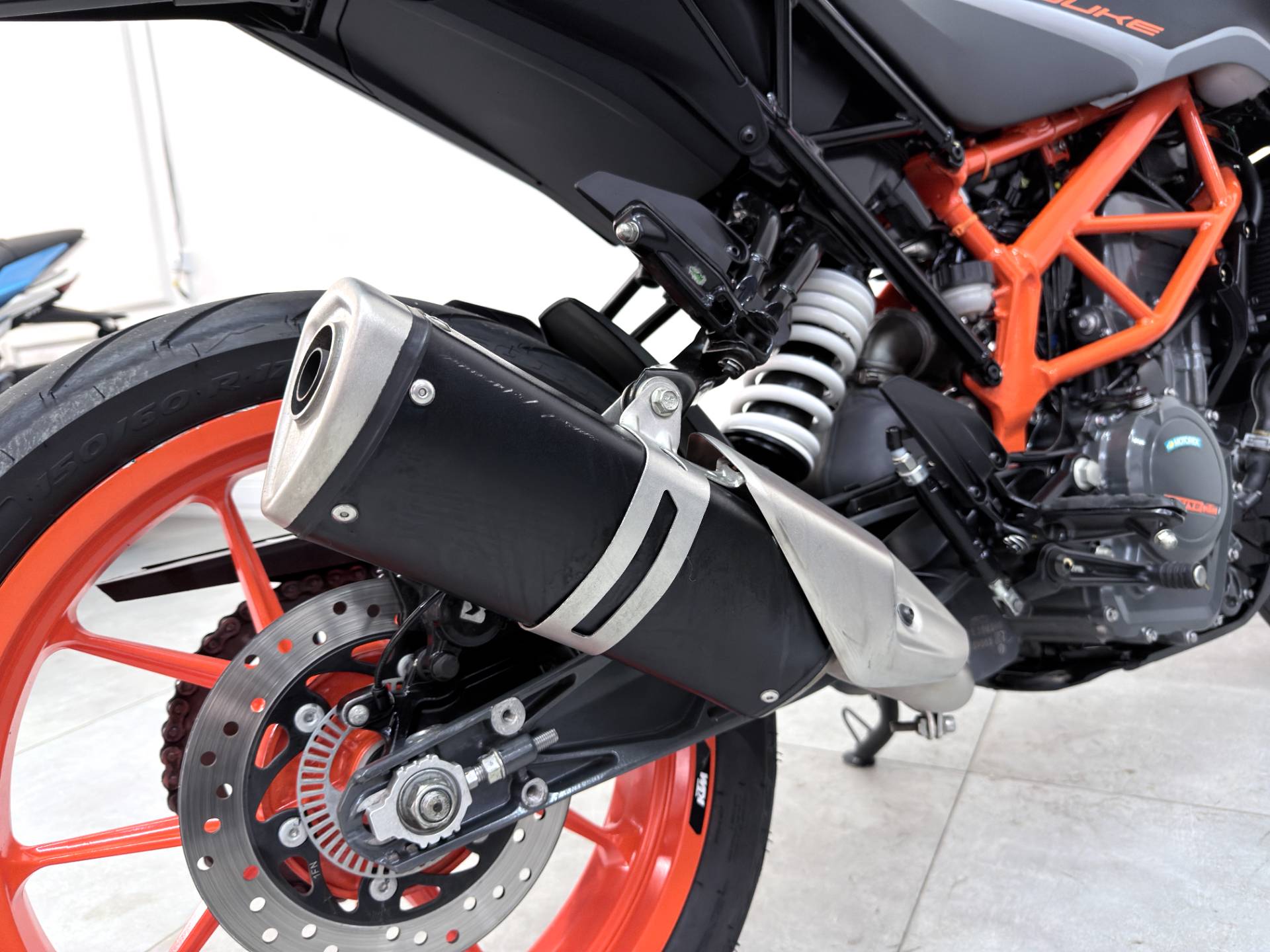 KTM DUKE 390 ABS