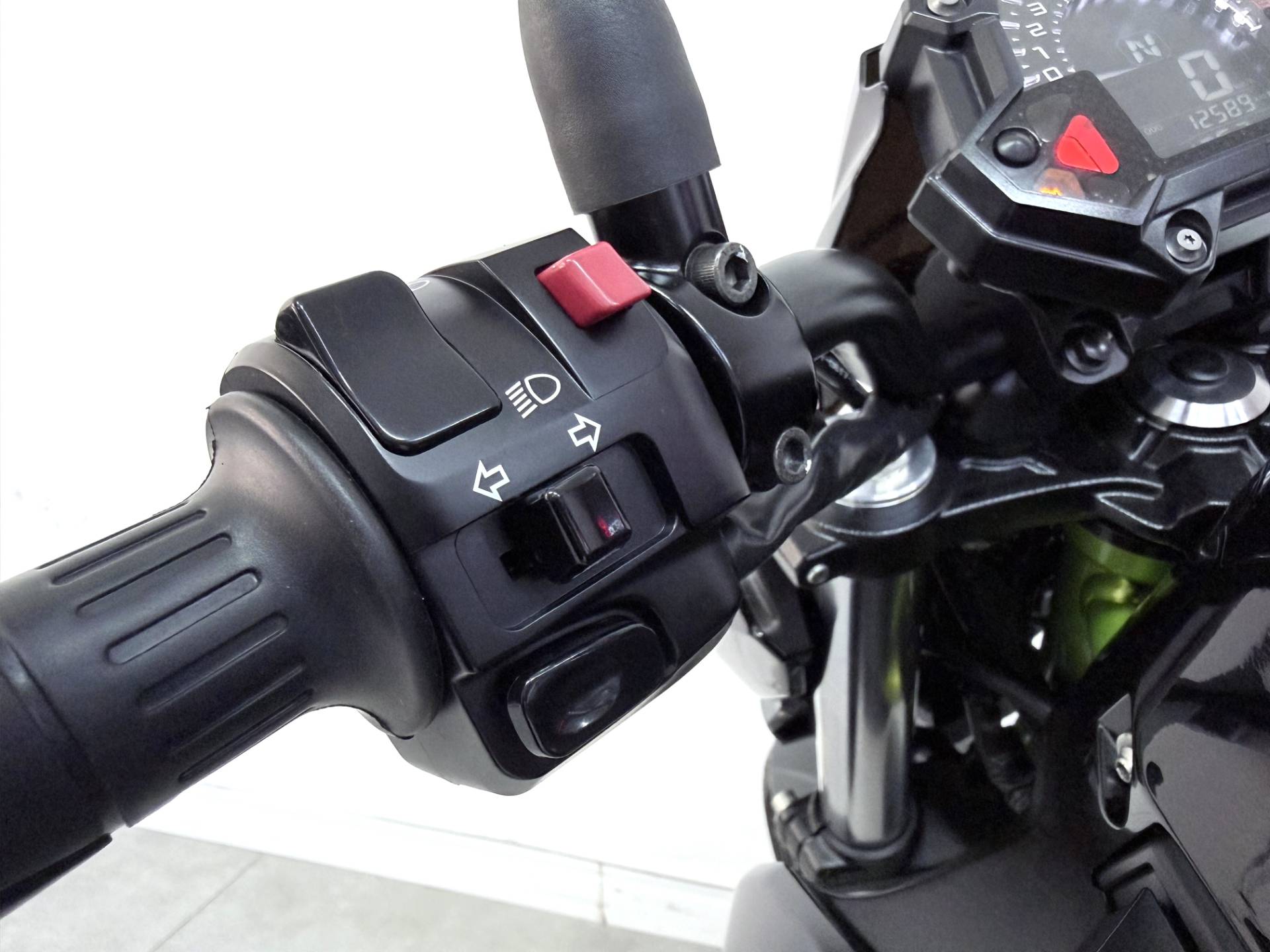 KAWASAKI Z 650 ABS
