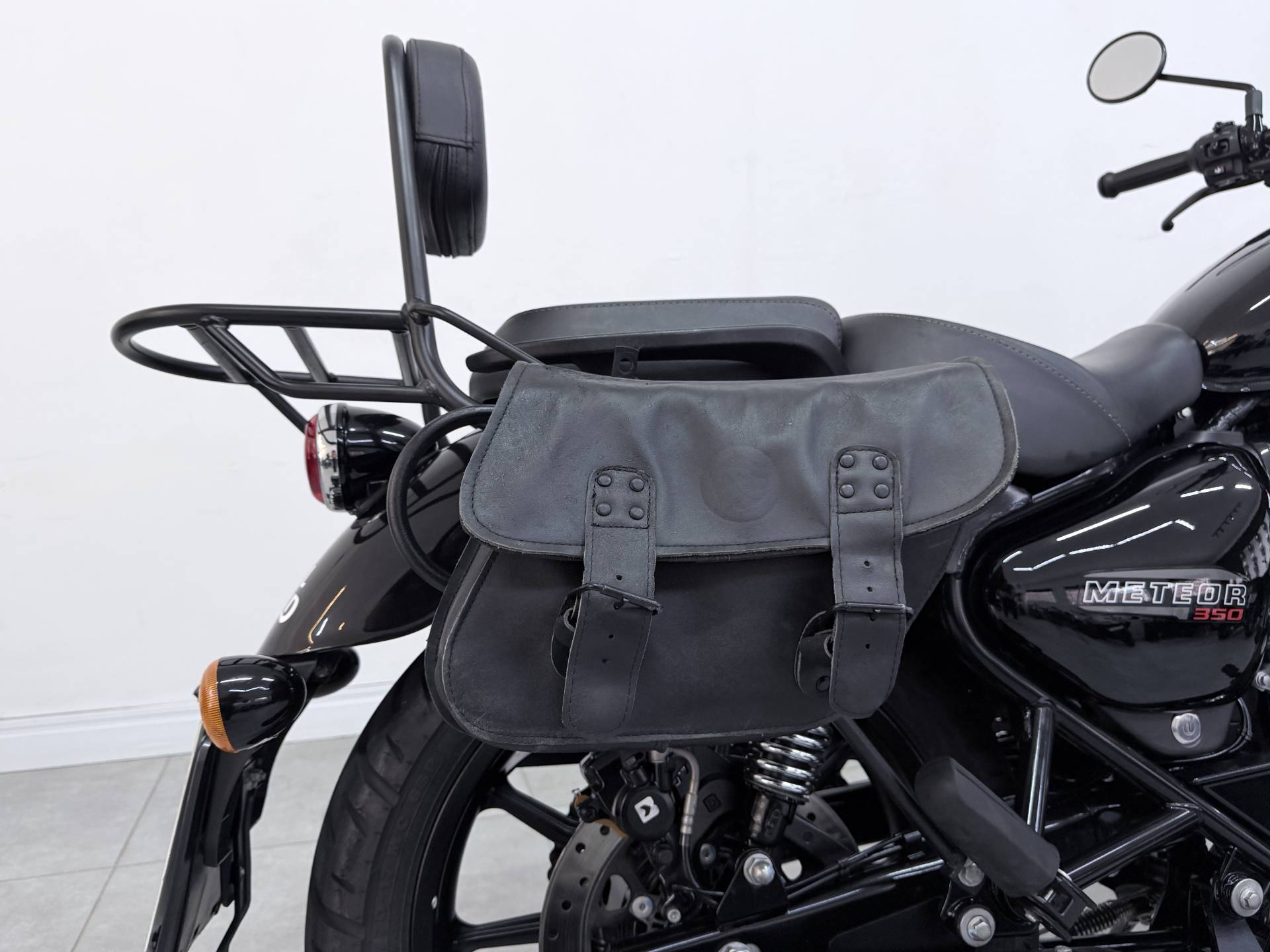 ROYAL ENFIELD METEOR 350 FIREBALL
