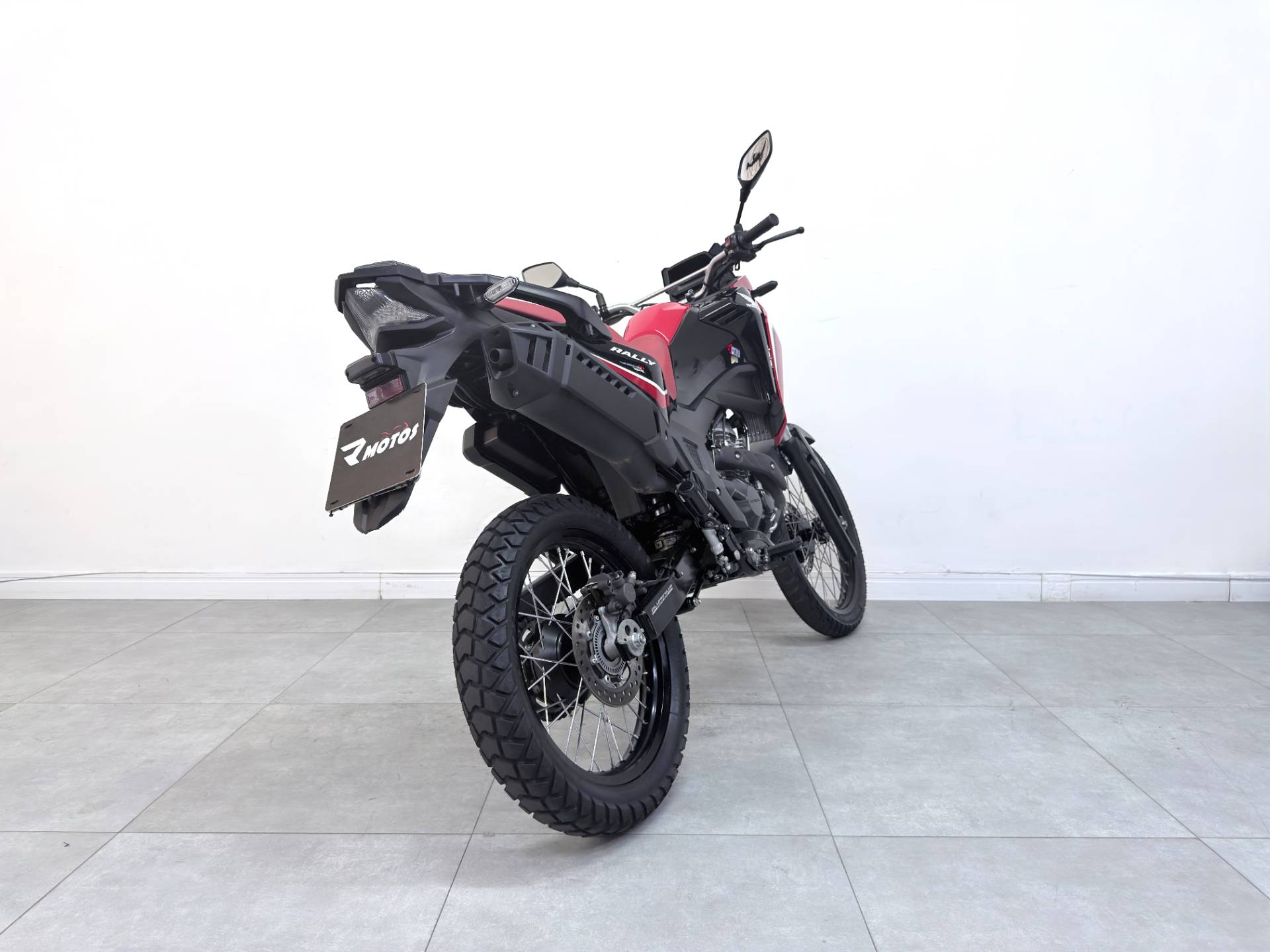 HONDA XRE 300 SAHARA RALLY