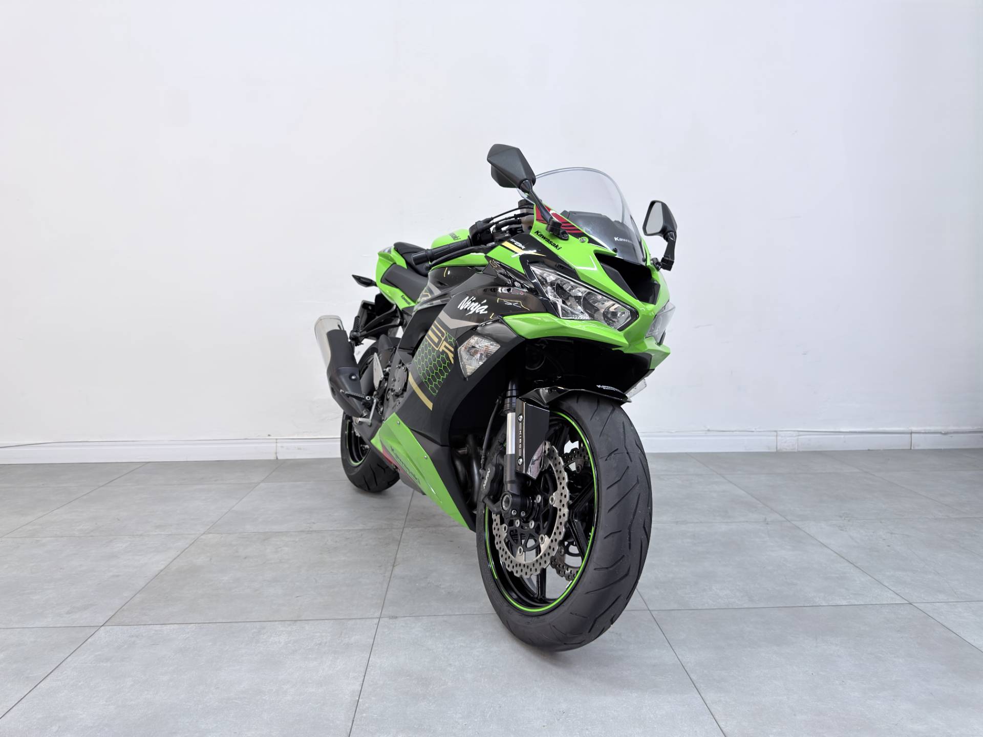 KAWASAKI NINJA ZX-6R