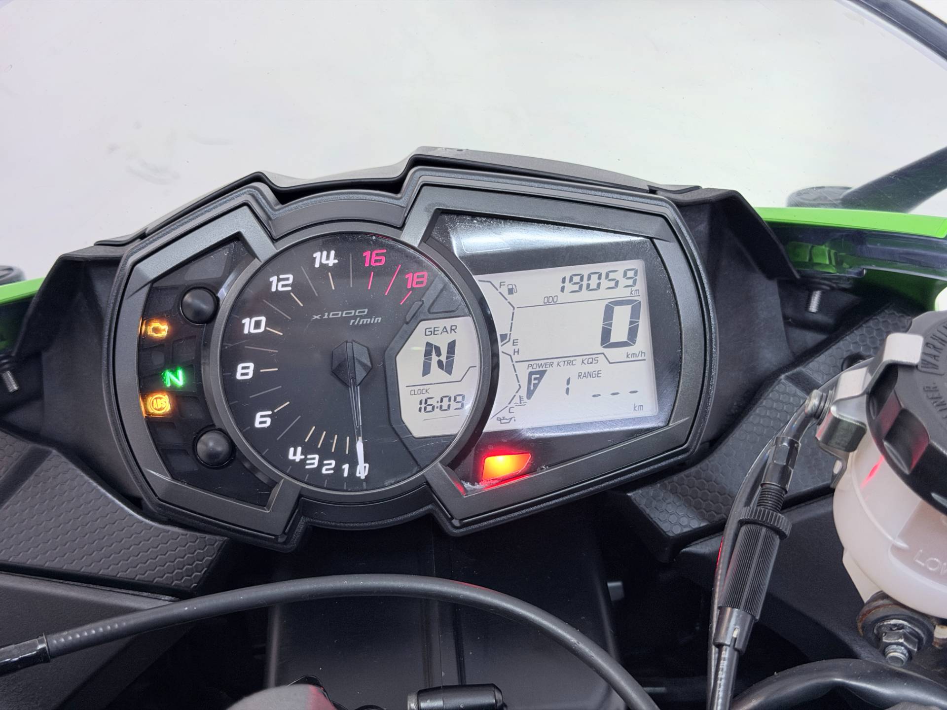 KAWASAKI NINJA ZX-6R