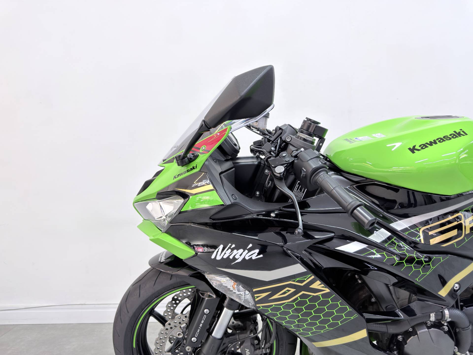KAWASAKI NINJA ZX-6R