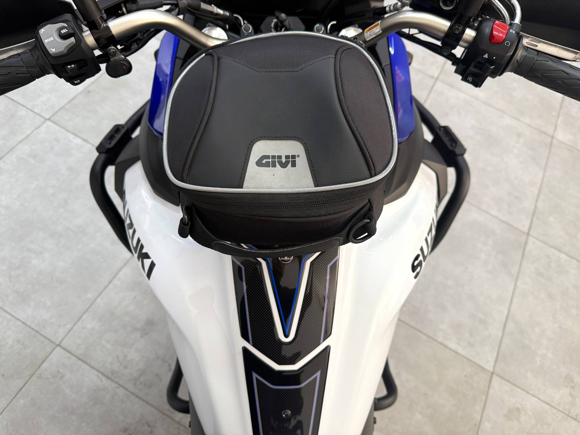 SUZUKI SUZUKI DL 650 XT V-STROM