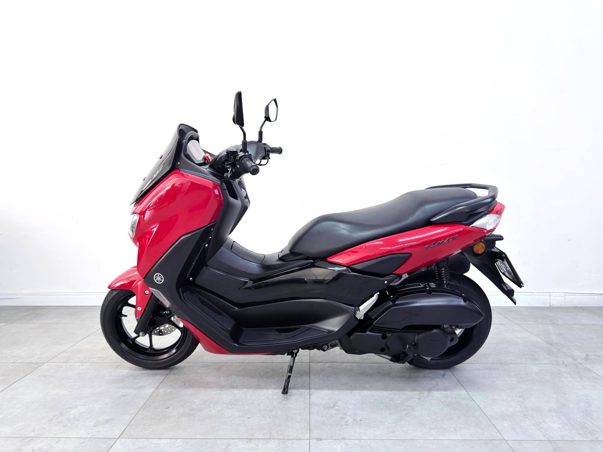 YAMAHA NMAX CONNECTED 160 ABS