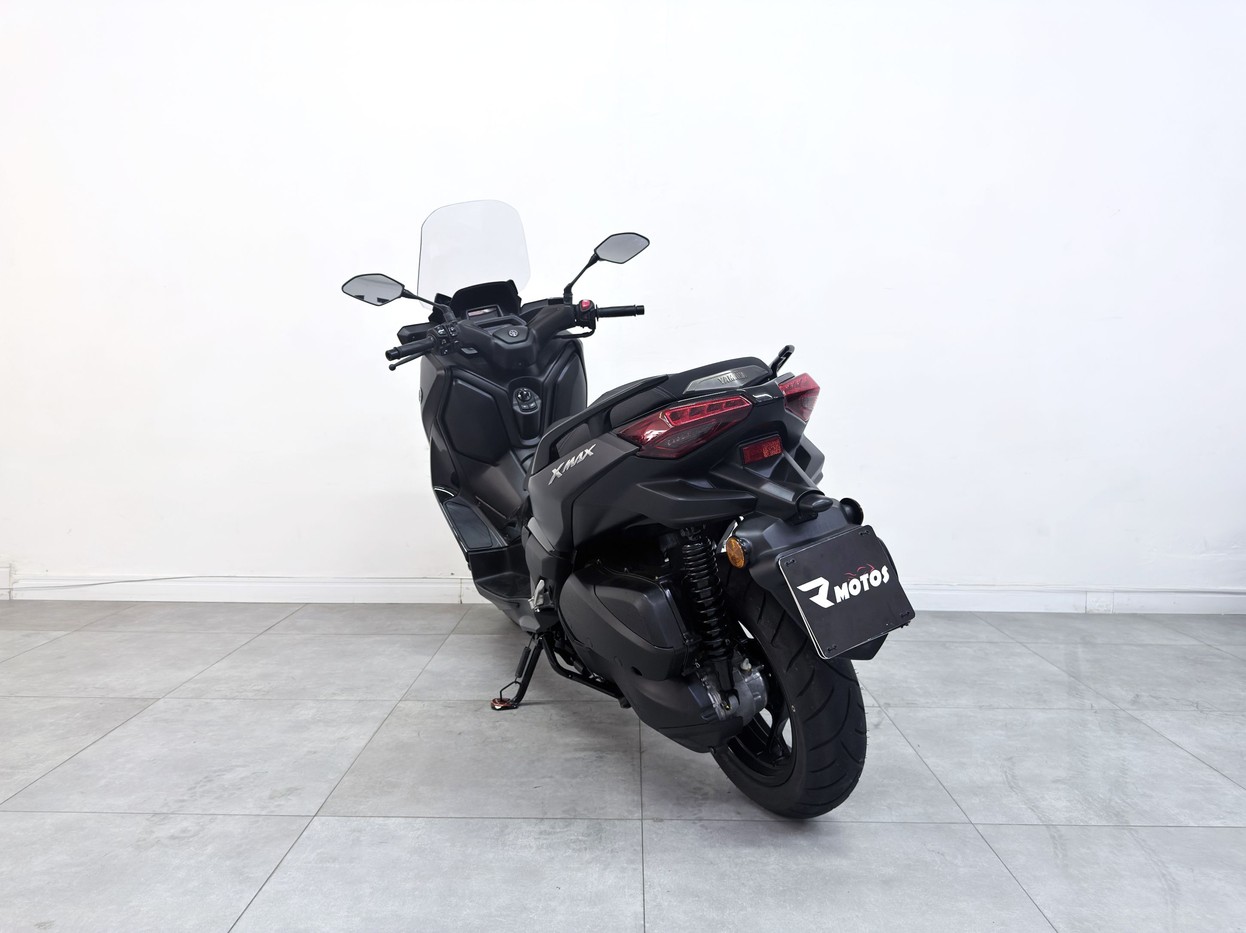YAMAHA XMAX 250 CONNECTED ABS