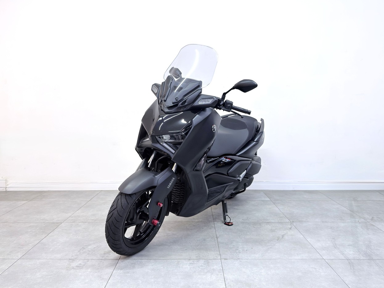 YAMAHA XMAX 250 CONNECTED ABS