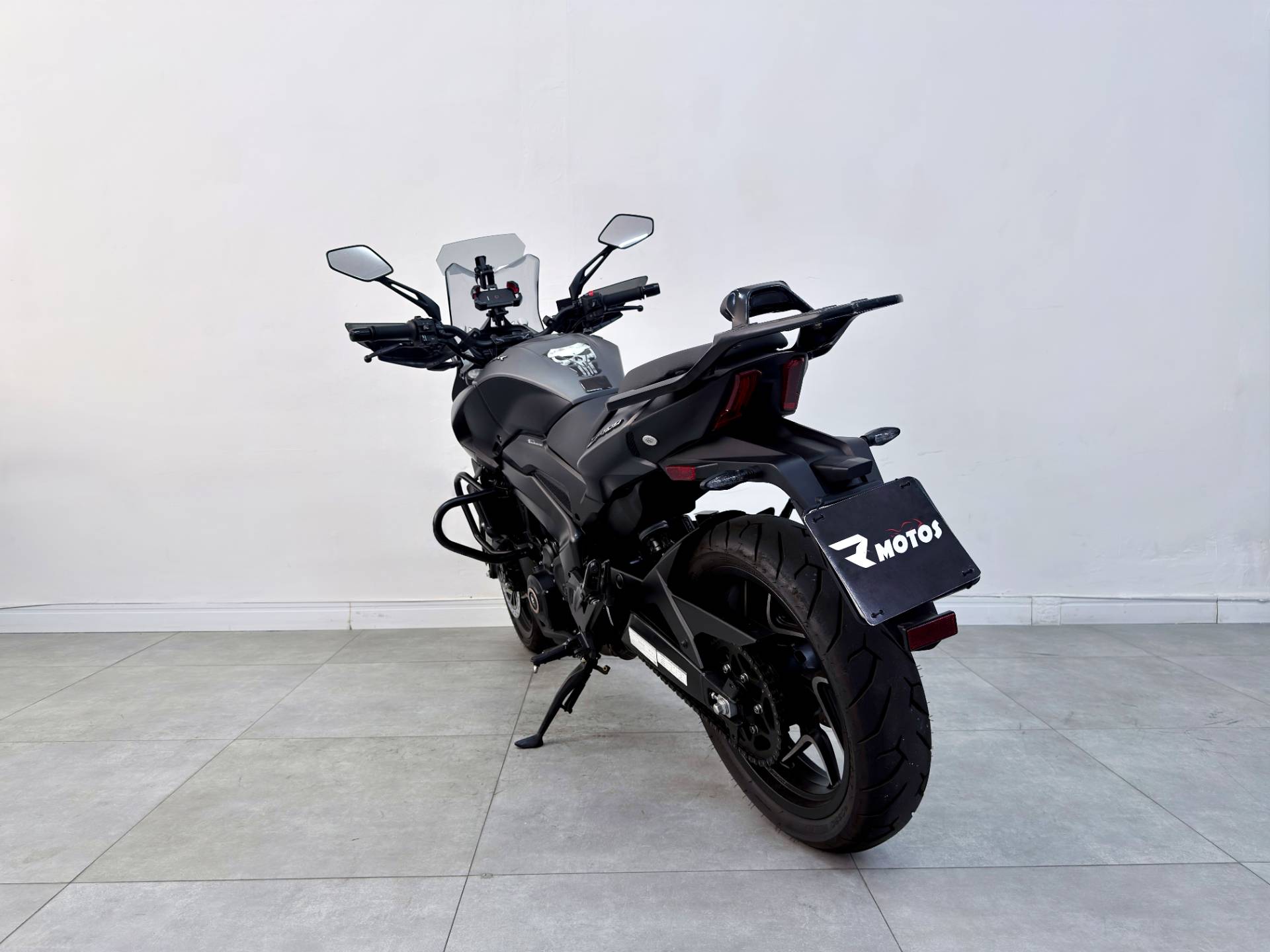 BAJAJ DOMINAR 400