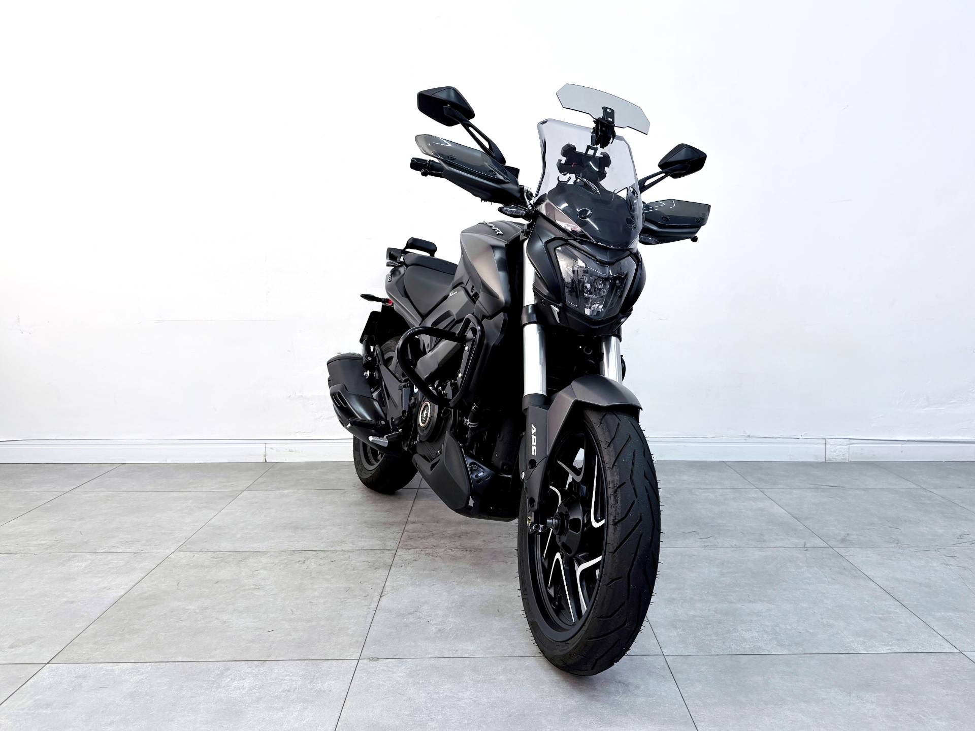 BAJAJ DOMINAR 400