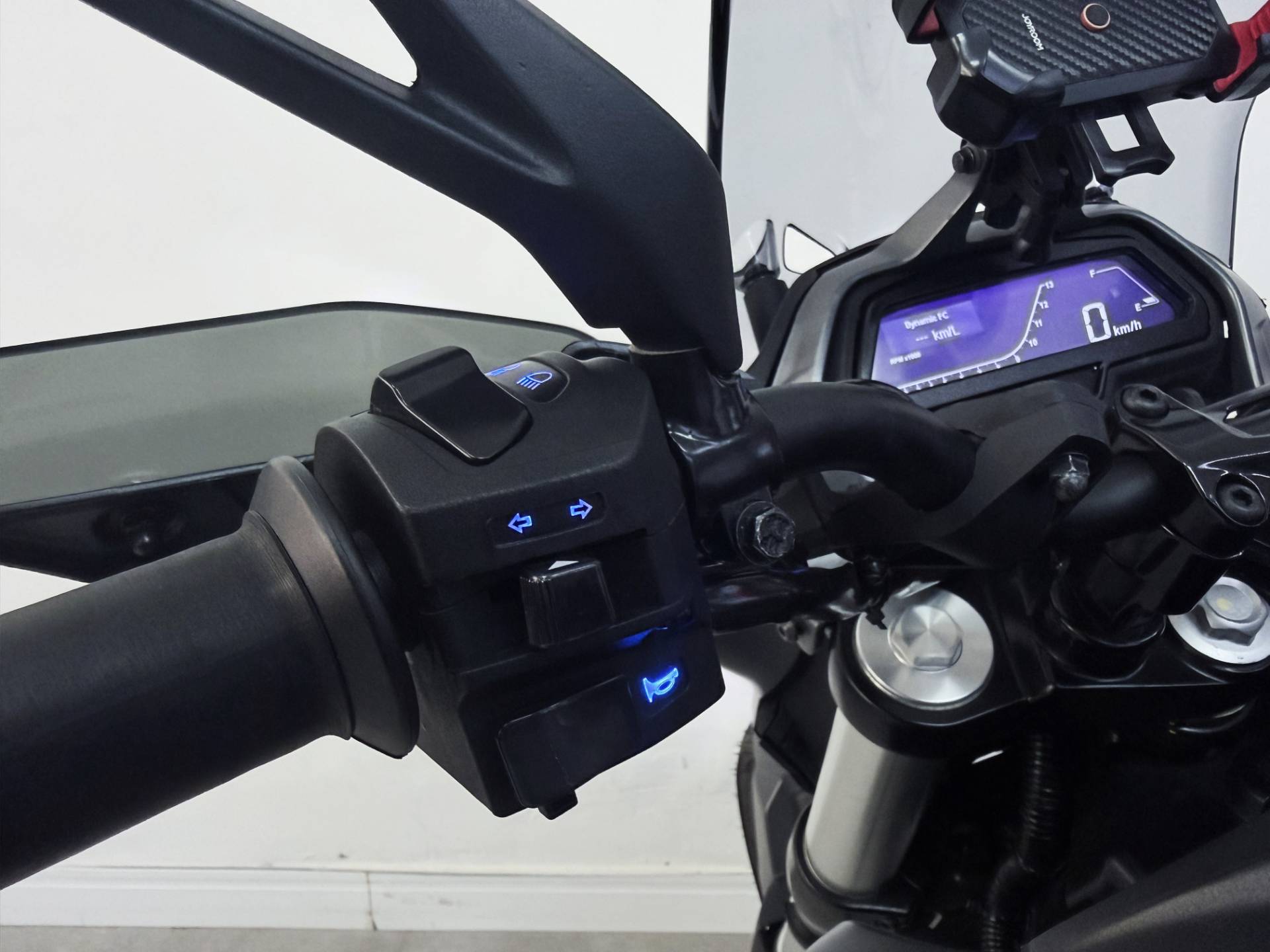 BAJAJ DOMINAR 400