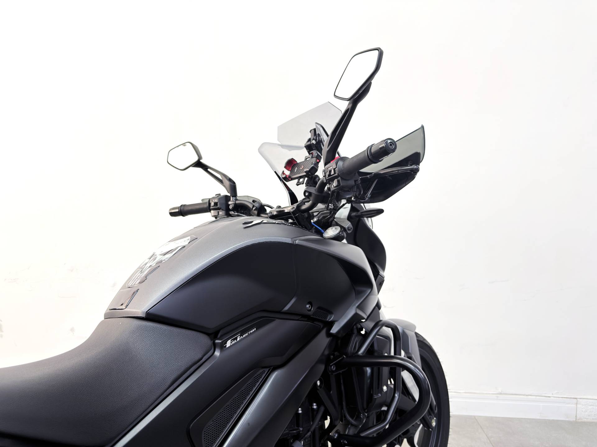 BAJAJ DOMINAR 400