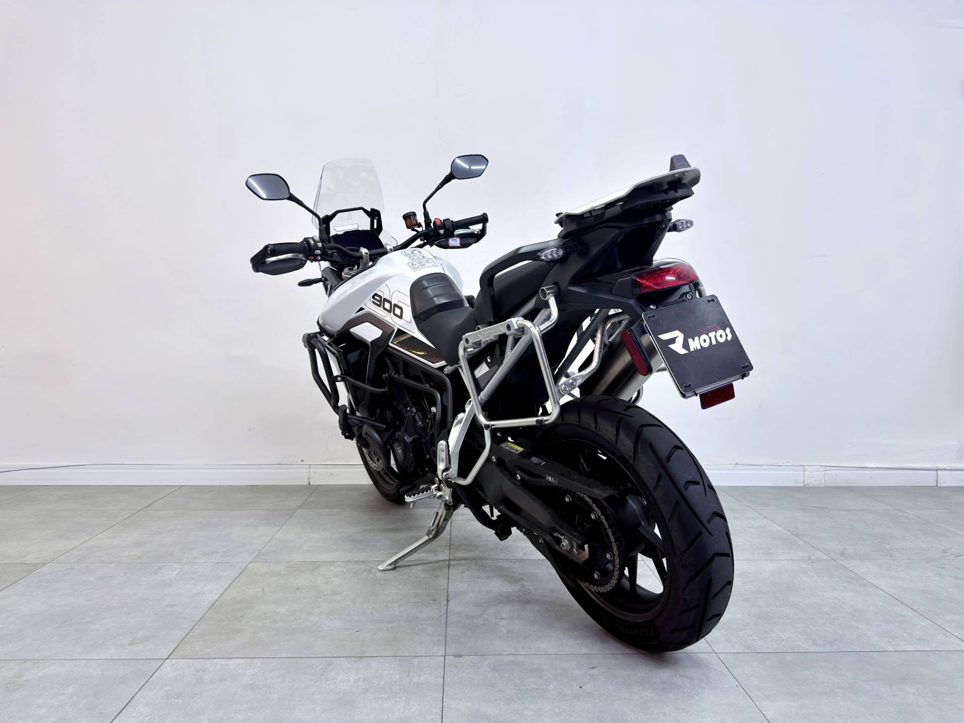 TRIUMPH TIGER 900 GT
