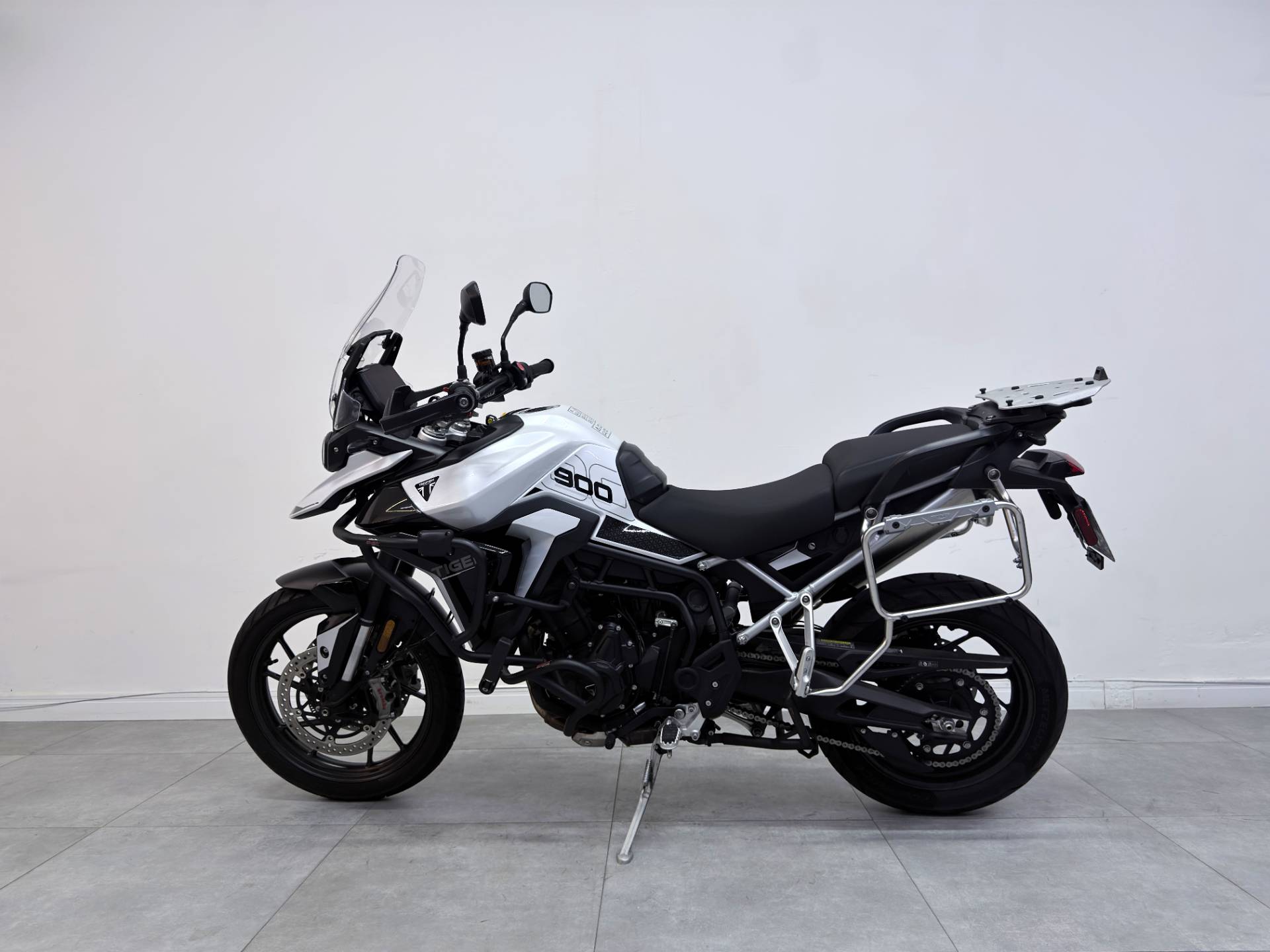 TRIUMPH TIGER 900 GT