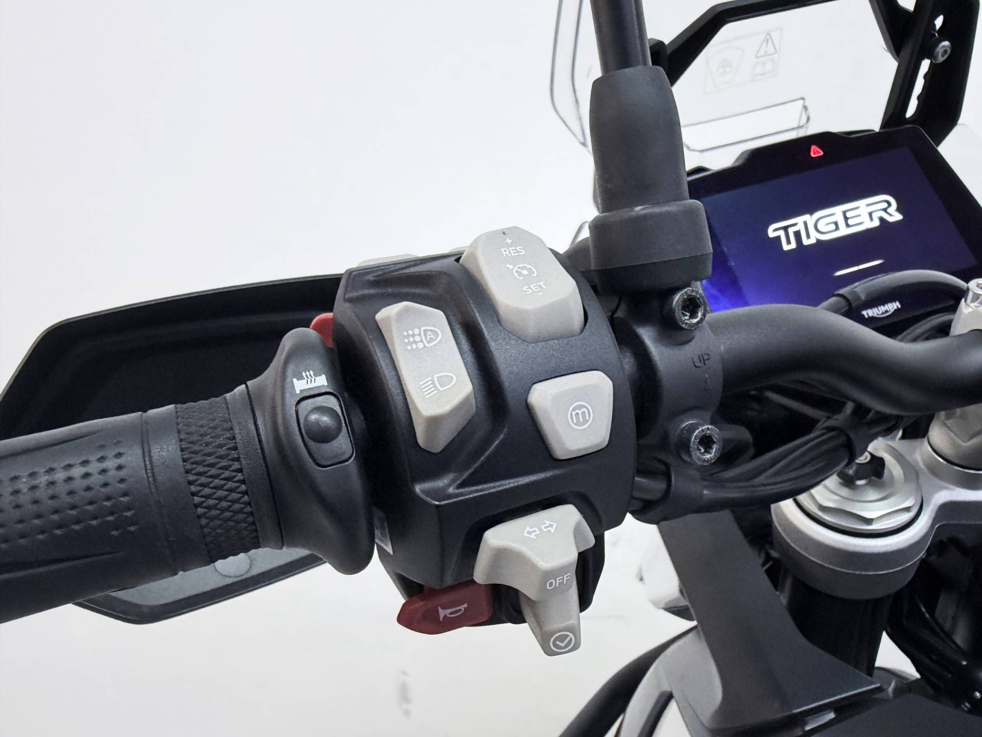 TRIUMPH TIGER 900 GT