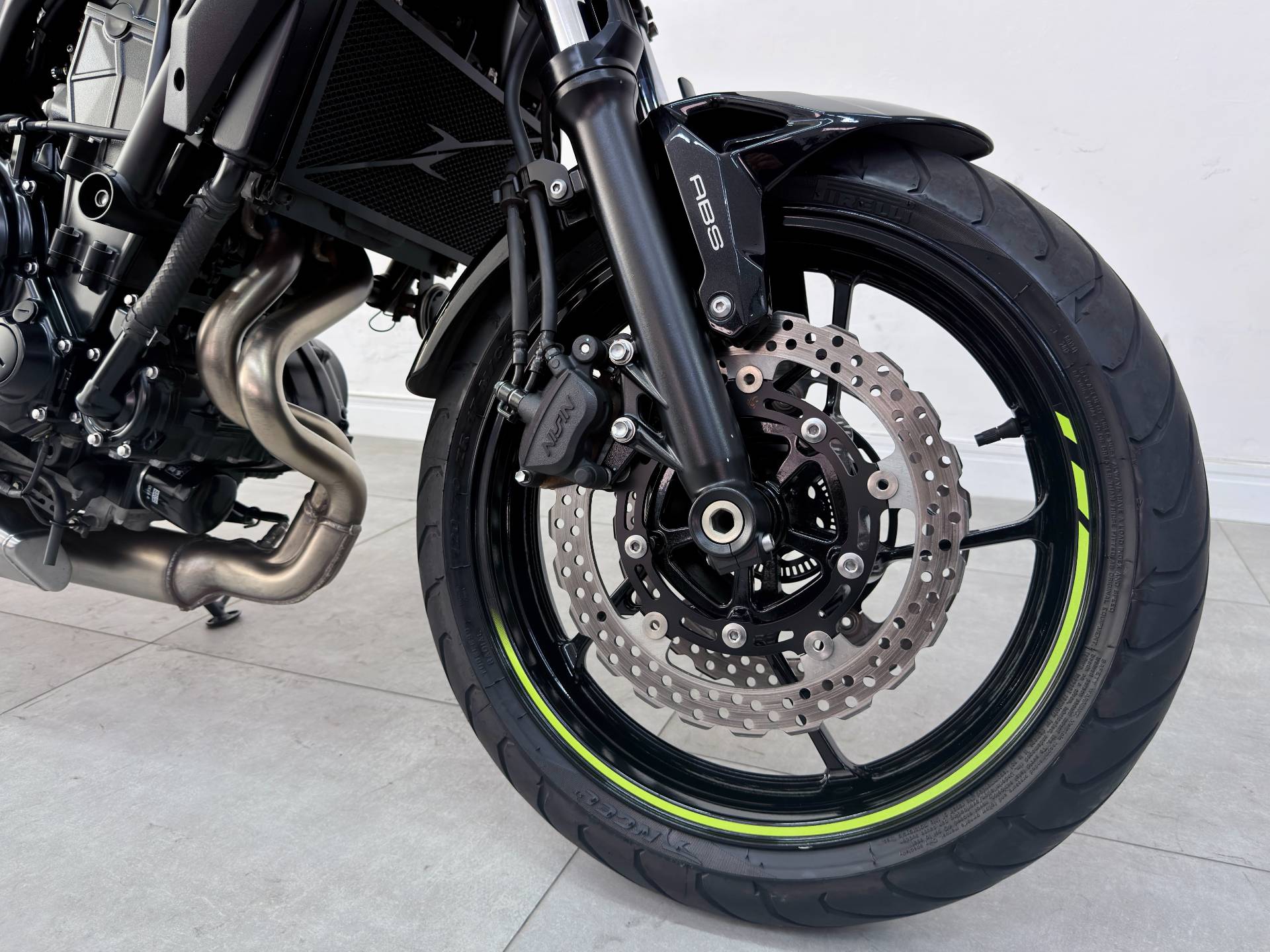 KAWASAKI Z650 ABS