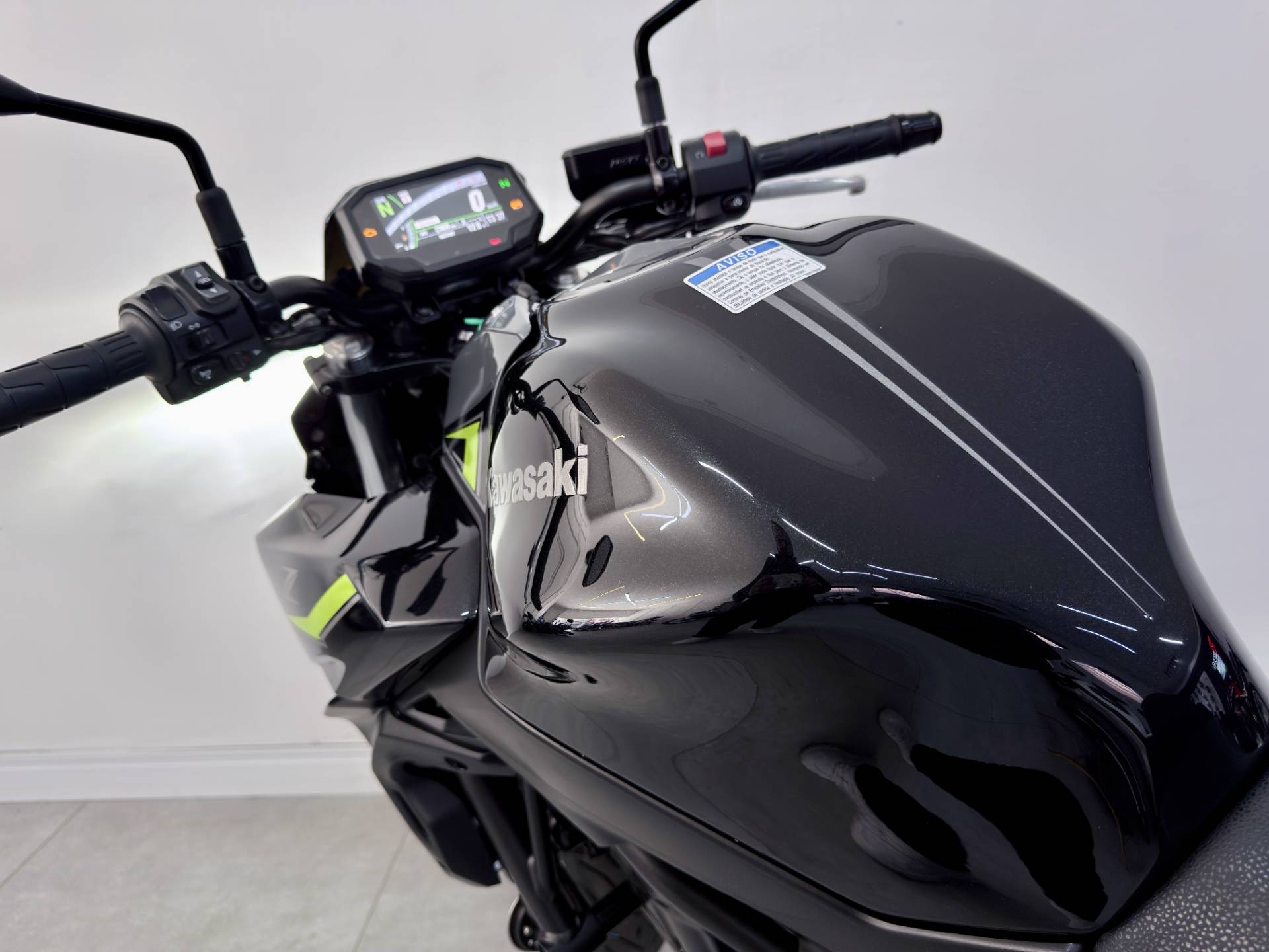 KAWASAKI Z650 ABS