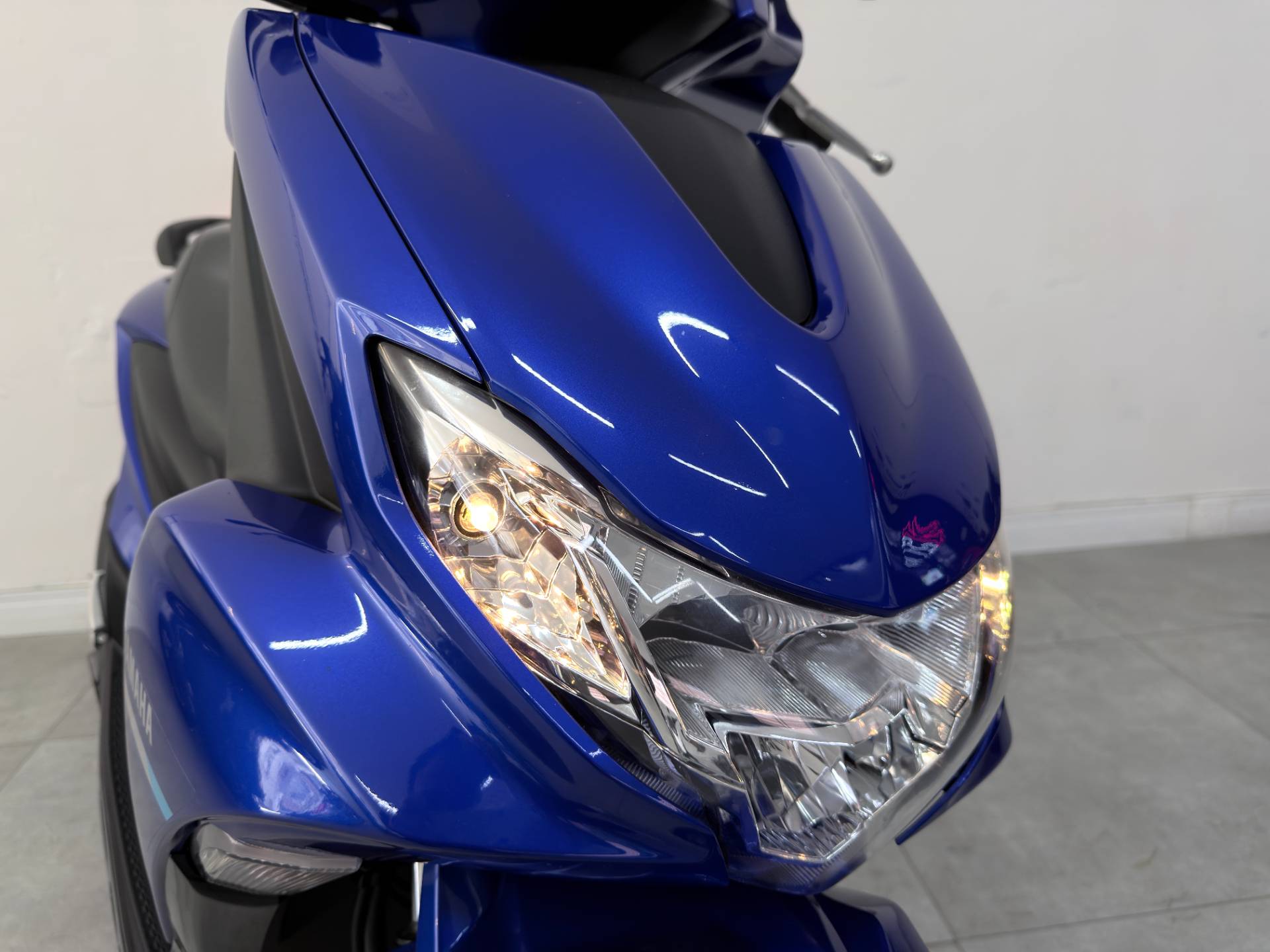 YAMAHA FLUO 125 ABS