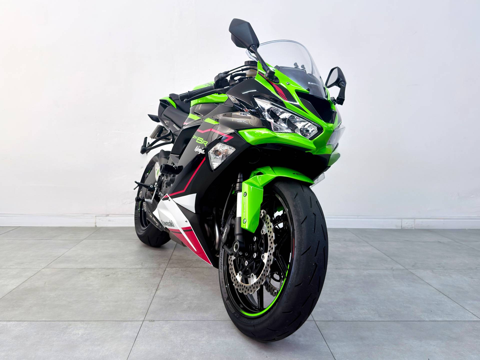 KAWASAKI NINJA ZX-6R