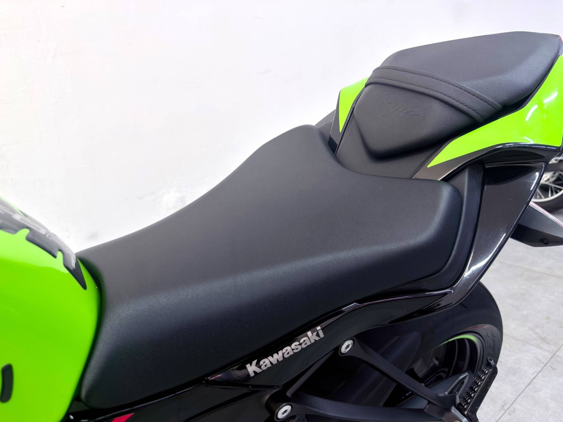 KAWASAKI NINJA ZX-6R