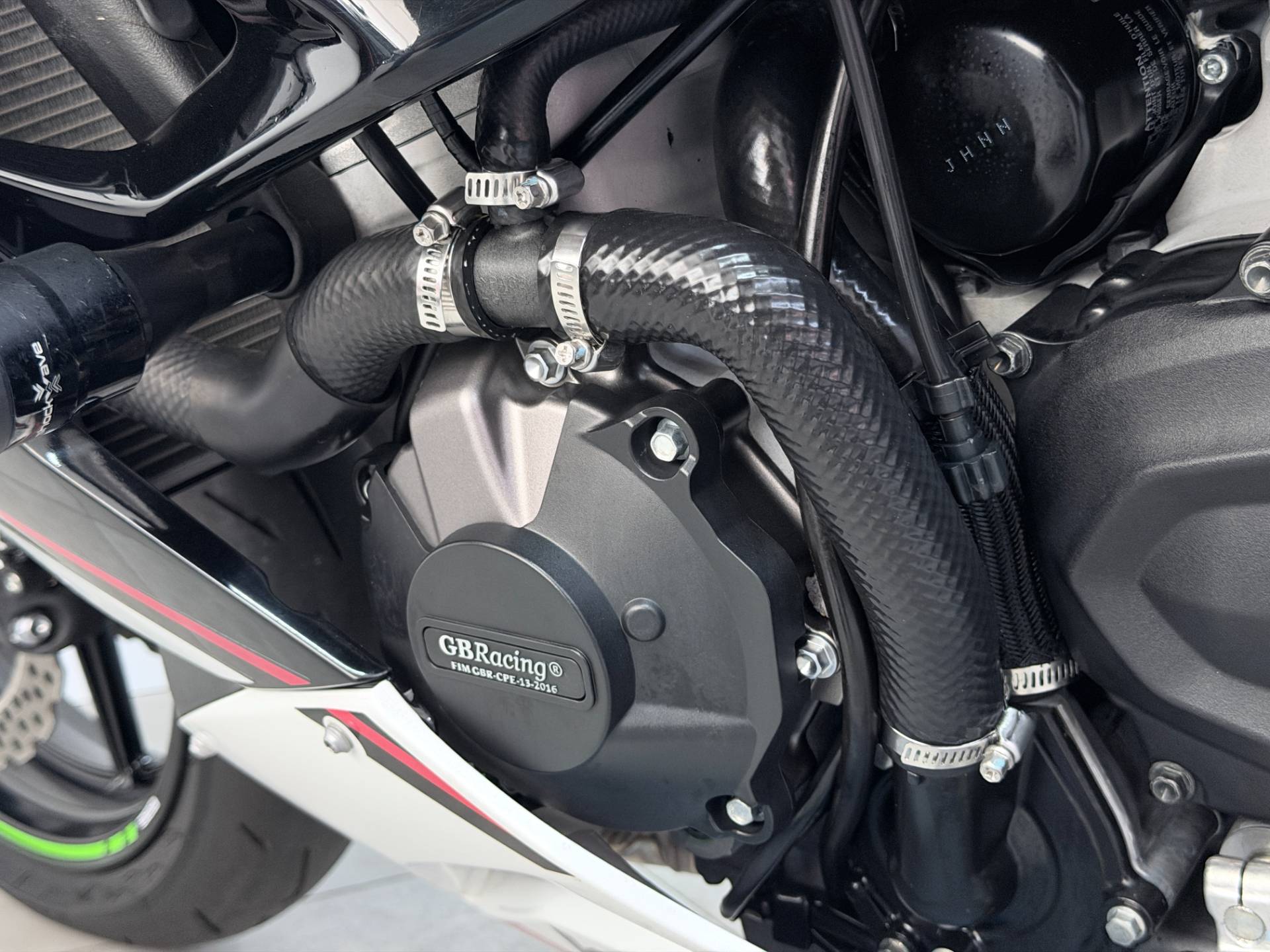 KAWASAKI NINJA ZX-6R