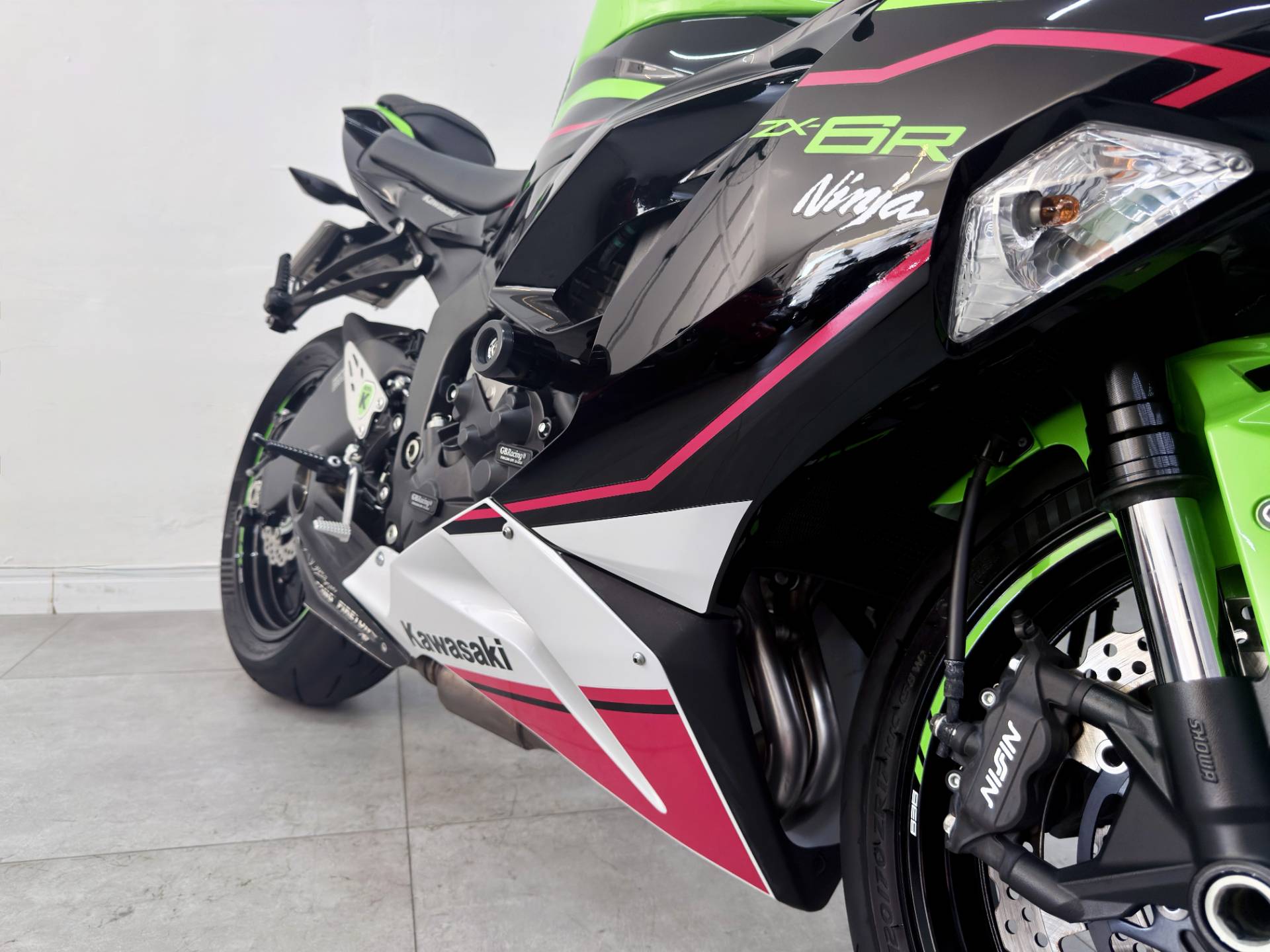 KAWASAKI NINJA ZX-6R