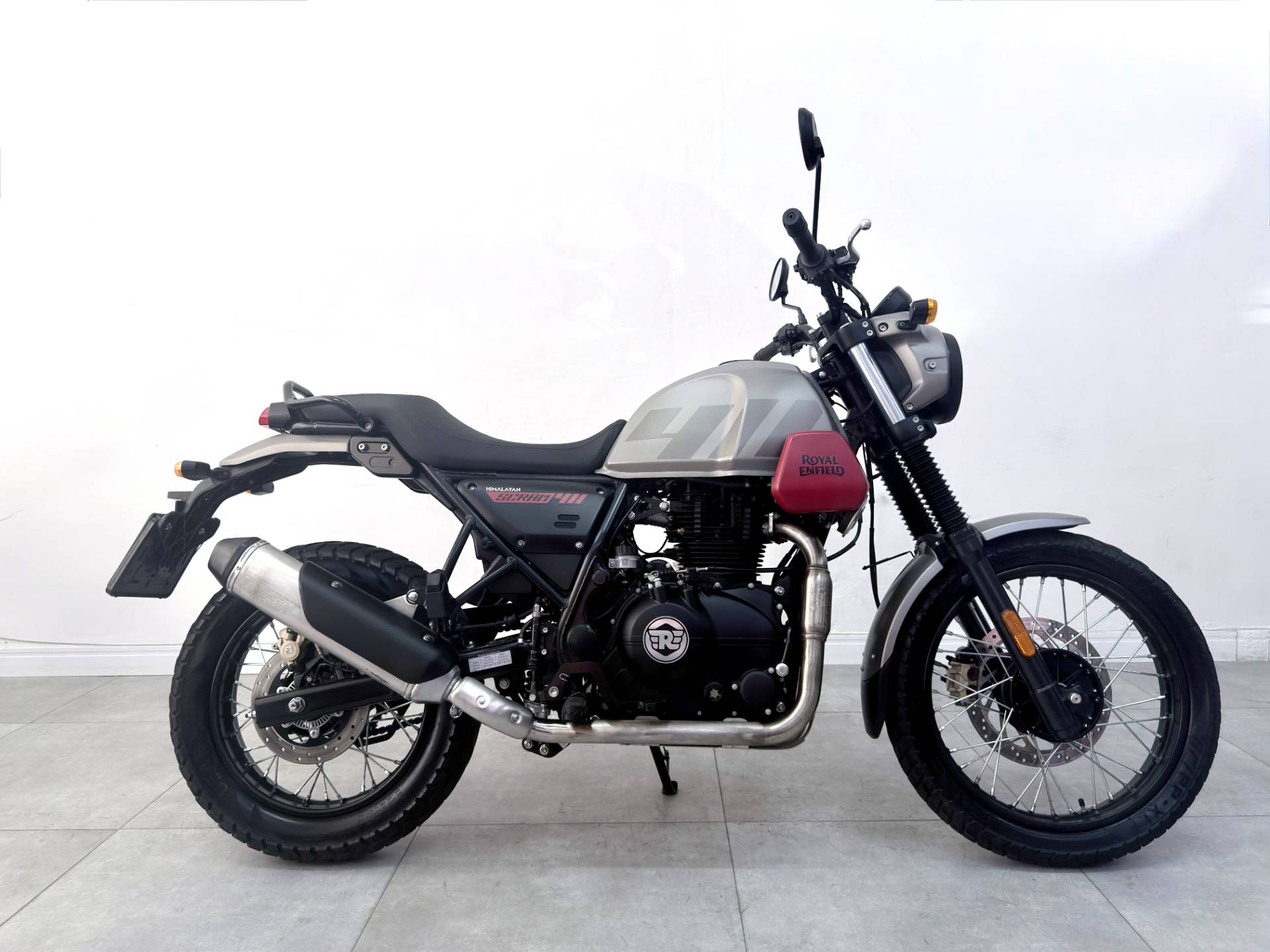 ROYAL ENFIELD HIMALAYAN 411