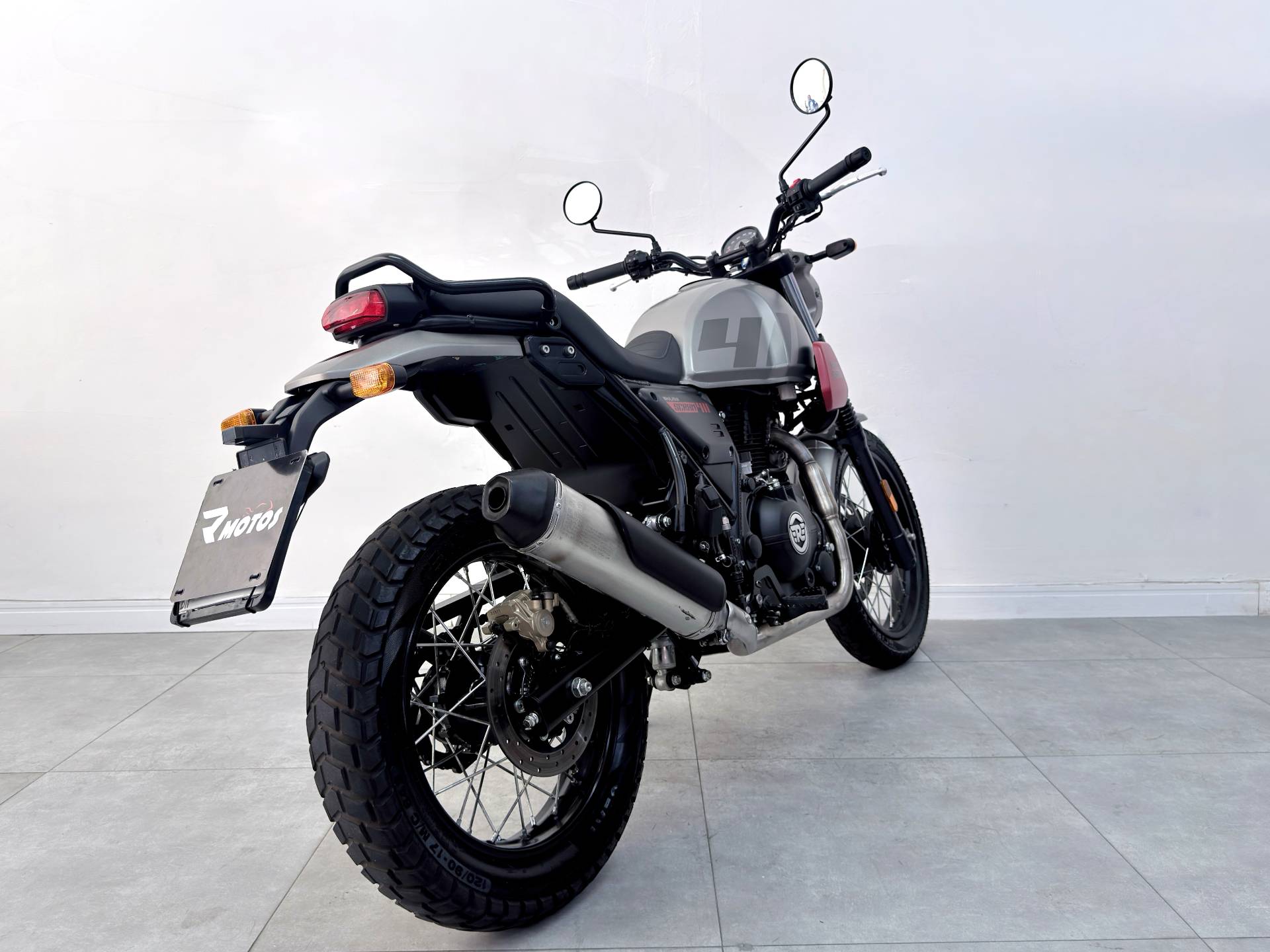 ROYAL ENFIELD HIMALAYAN 411