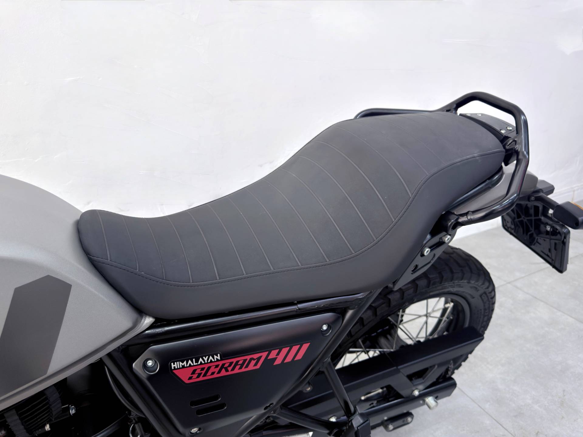 ROYAL ENFIELD HIMALAYAN 411