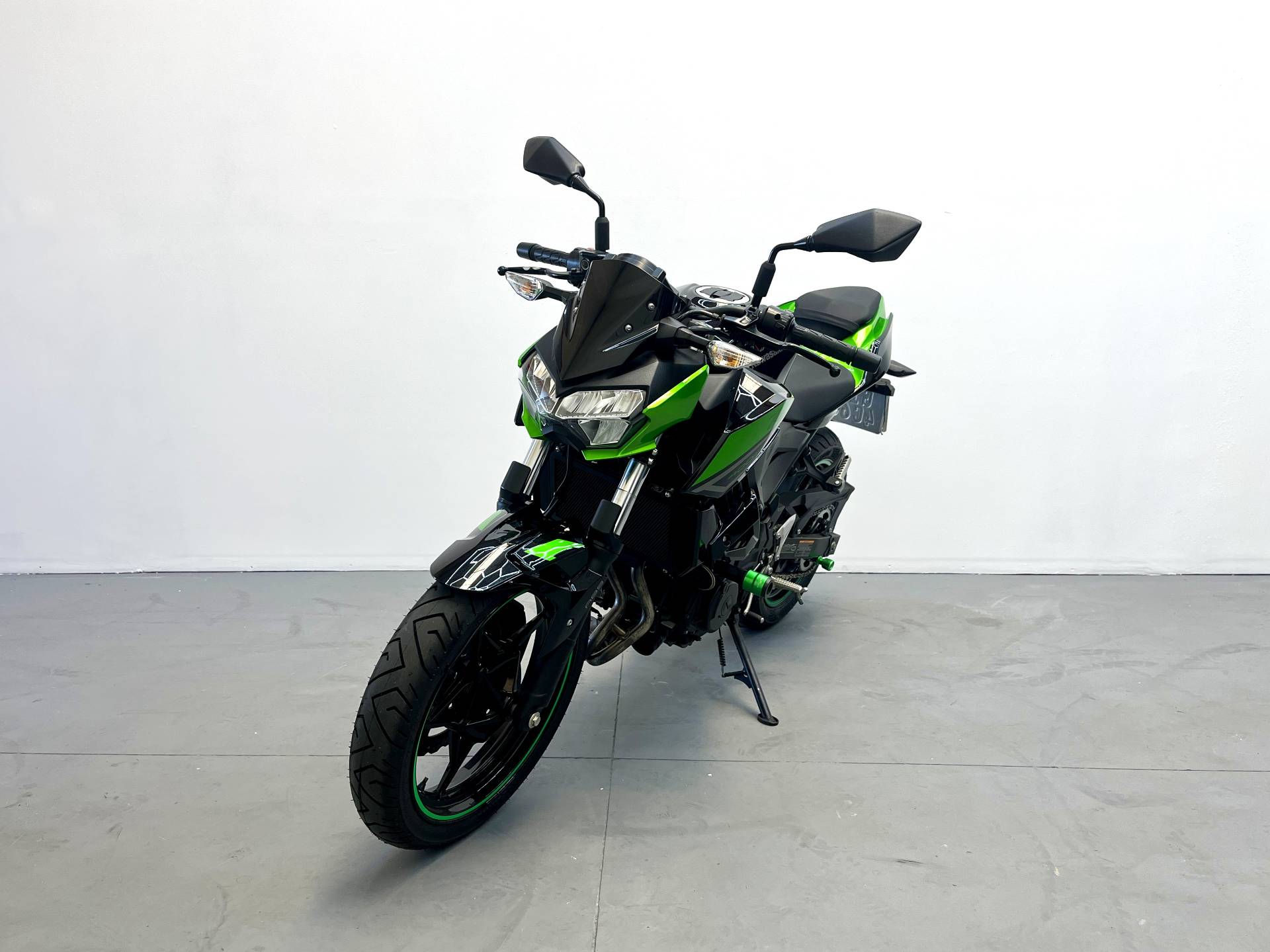 KAWASAKI Z400