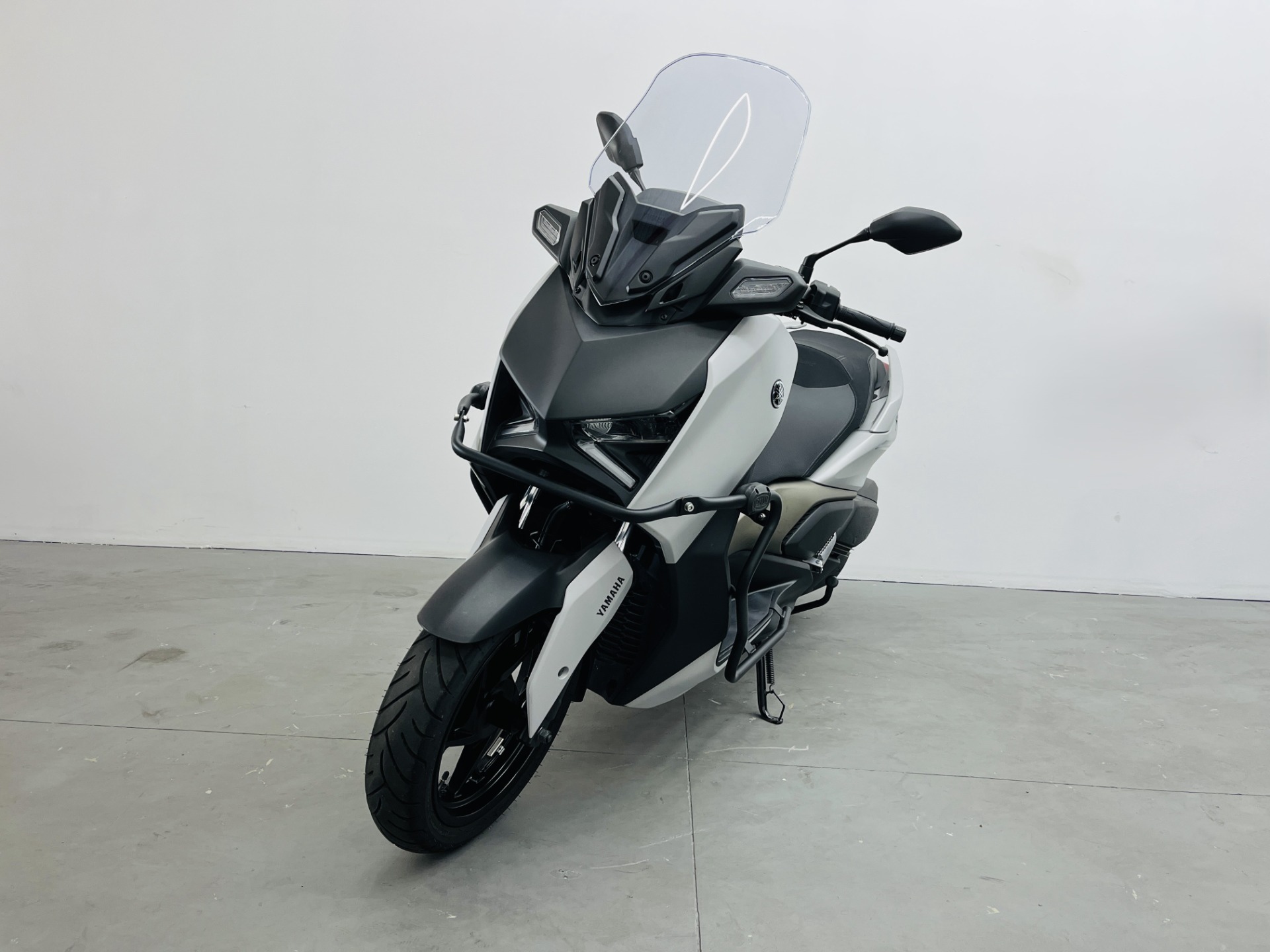 YAMAHA XMAX 250 CONNECTED ABS