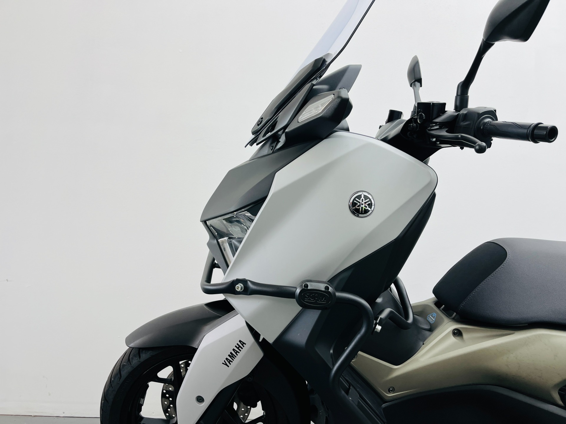 YAMAHA XMAX 250 CONNECTED ABS
