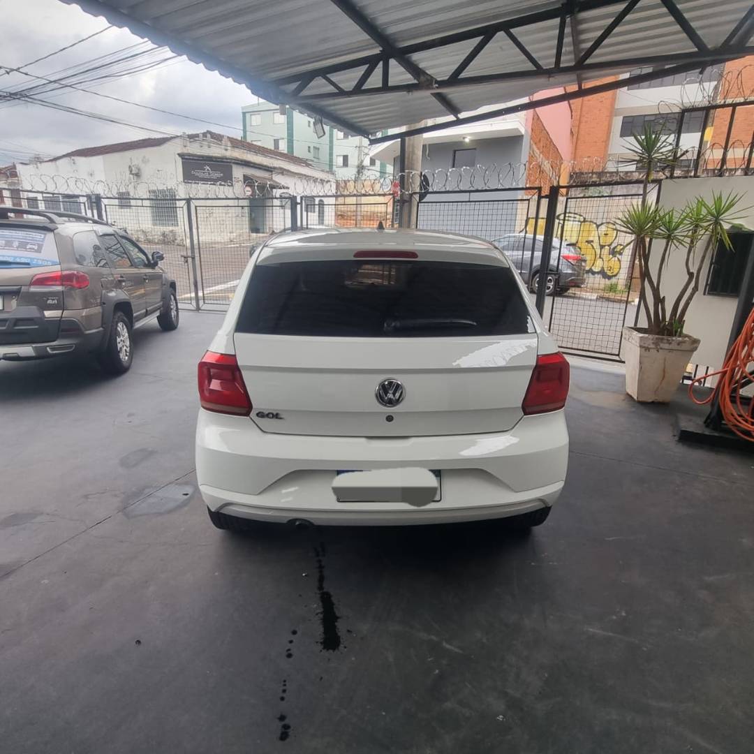 VOLKSWAGEN GOL